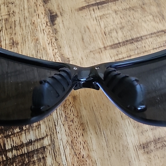 Unworn Maui Jim Polarized 402-02 Sunglasses W/ Hard Case & Floral Protective Bag - Picture 6 of 12